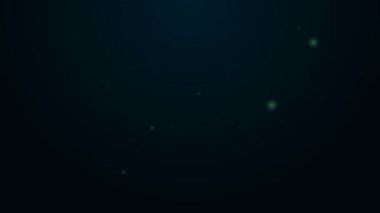 Parlayan neon hattı, siyah arka planda izole edilmiş Ortaçağ şövalyesi ikonu. 4K Video hareketli grafik canlandırması