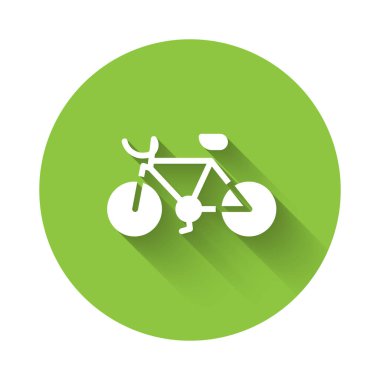 Uzun gölgeli beyaz bisiklet ikonu. Bisiklet yarışı. Olağanüstü bir spor. Spor malzemeleri. Yeşil daire düğmesi. Vektör.