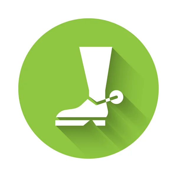 Значок Ботинка Белого Ковбоя Изолирован Длинной Тенью Кнопка Зеленого Круга — стоковый вектор