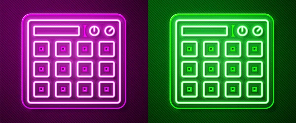 Glowing Neon Line Drum 머신의 프로듀서 아이콘은 보라색과 배경에 분리되었다 — 스톡 벡터