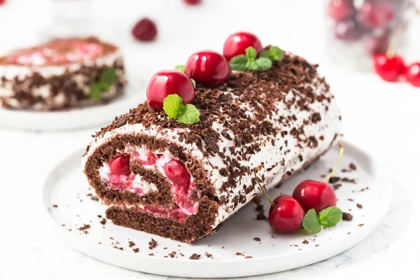 Homemade Sponge Roll Cherries — Stock Photo, Image