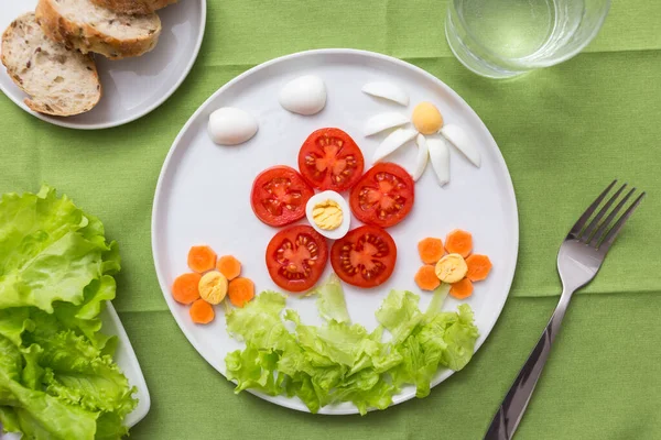 Крупный План Вкусного Завтрака Детей — стоковое фото