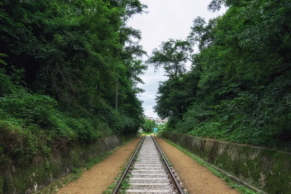 韓国ソウルの延寿区松島放棄された鉄道 — ストック写真