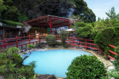 kamado jigoku ya da tencereye cehennem kaplıcalar şofben Tur Beppu, Japonya