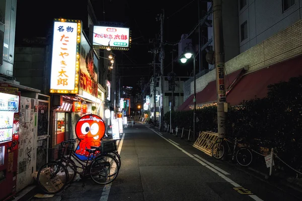 中洲の路地は レストランやバーの 2018 日の夜の撮影でいっぱい — ストック写真