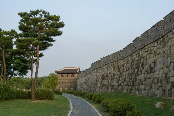 Bukdongporu Tor Und Die Umgebende Festungsmauer Hwaseong Aufgenommen Suwon Südkorea — Stockfoto