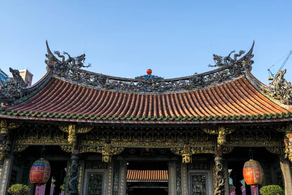 Lungshan Temple Famous Taoist Buddhist Temple Taipei Taiwan View Colorful — Stock Photo, Image