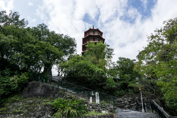 Taroko Tianxiang Zona Escénica Con Pagoda Montañas Circundantes Situado Parque —  Fotos de Stock