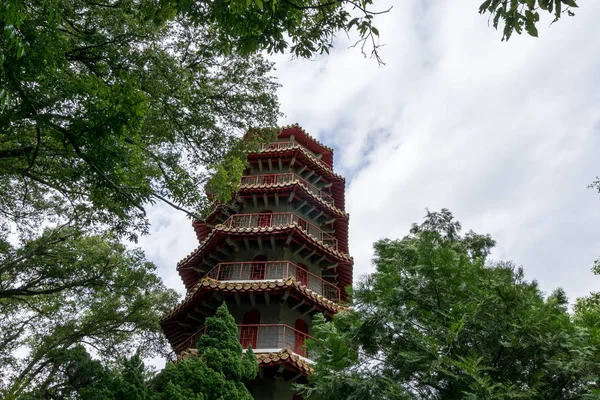 Taroko Tianxiang Zona Escénica Con Pagoda Montañas Circundantes Situado Parque —  Fotos de Stock