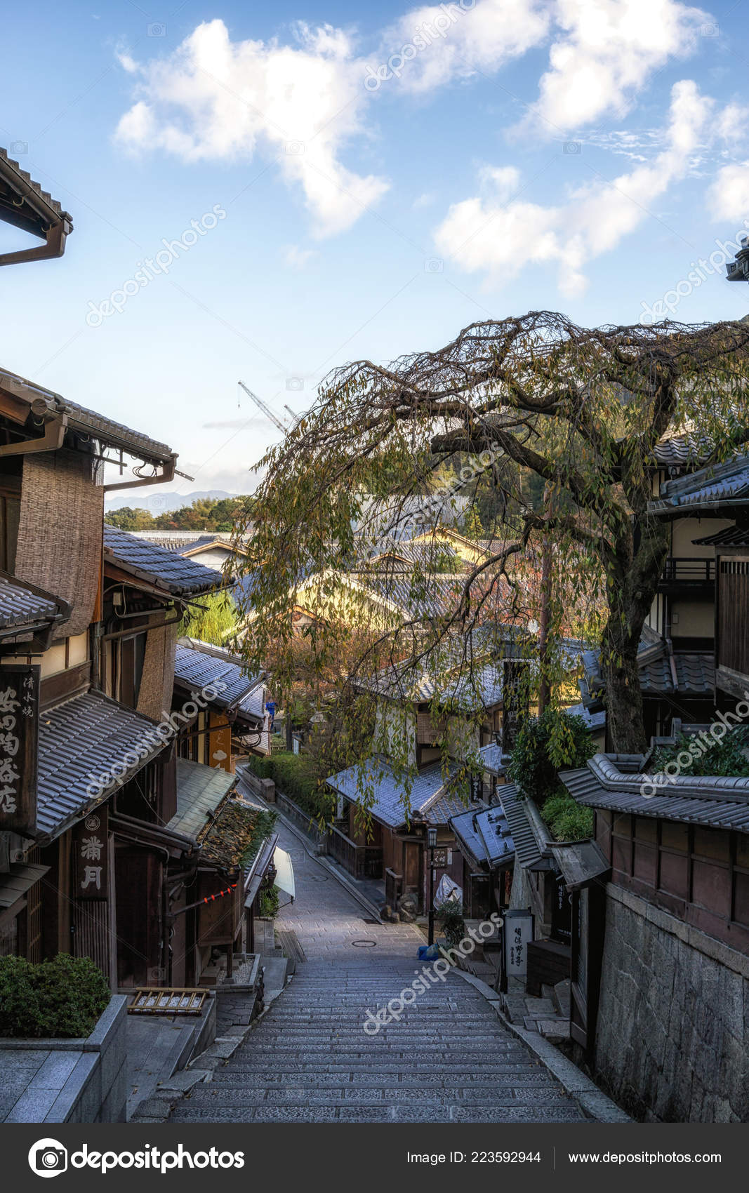 Sanneizaka Street Kyoto Japan Taken Early Morning November 1st 18 Stock Editorial Photo C ron Sanneizaka Street Kyoto Japan Taken Early Morning November 1st 18 Stock Editorial Photo C ron
