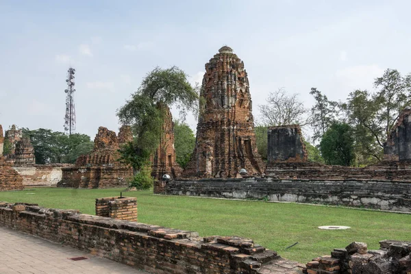 Wat Mahathat Prang Arruina Paisaje Ayutthaya Tailandia — Foto de Stock