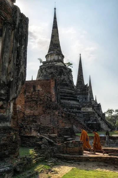 Wat Phra Sanphet Βουδιστικής Ναός Τοπίο Αγιουτχάγια Ταϊλάνδη Βουδιστές Μοναχοί — Φωτογραφία Αρχείου