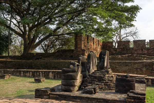 Wat Phra Sanphet Βουδιστικής Ακέφαλα Αγάλματα Αγιουτχάγια Ταϊλάνδη — Φωτογραφία Αρχείου