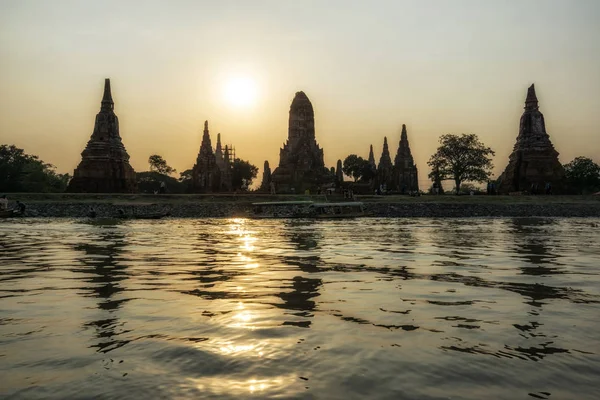 Vista Wat Chaiwatthanaram Tomada Durante Las Horas Puesta Del Sol —  Fotos de Stock