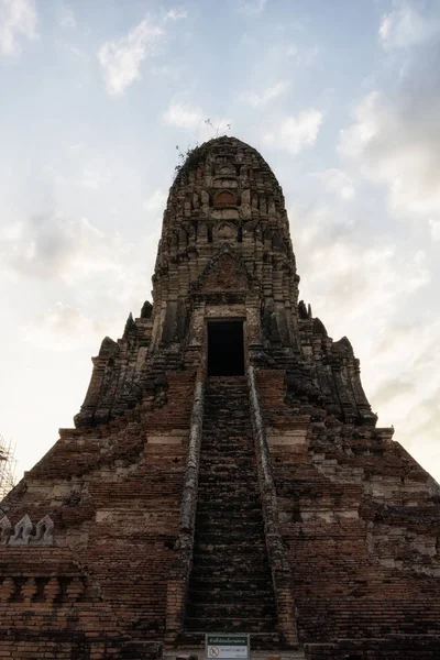 Wat Chaiwatthanaram Main Central Prang Taken Upclose Sunset Hours Ayutthaya — Stock Photo, Image