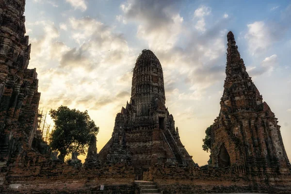 Wat Chaiwatthanaram Main Central Prang Taken Upclose Sunset Hours Ayutthaya — Stock Photo, Image