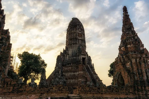 Wat Chaiwatthanaram Main Central Prang Taken Upclose Sunset Hours Ayutthaya — Stock Photo, Image