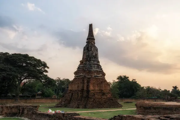 Wat Chaiwatthanaram Chedi Σαν Παρεκκλήσι Που Λαμβάνονται Κατά Ηλιοβασίλεμα Ώρες — Φωτογραφία Αρχείου