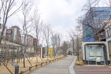 gyeonghui hattı orman park kitap sokak
