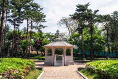 jeongdong park beyaz çardak