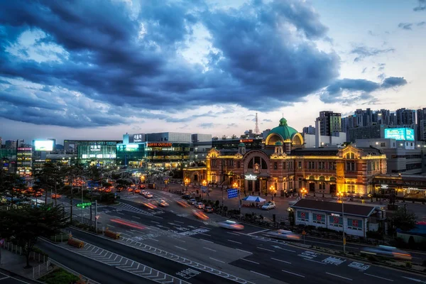 Seoul station bei untergang — Stockfoto