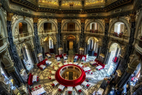 kunsthistorisches museum wien veya viyana sanat tarihi müzesi kafe salonu viyana, avusturya kuppelhalle. 29 Ağustos 2019 tarihinde çekildiği