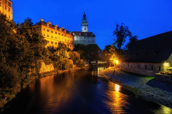 Cesky krumlov yansımaları — Stok fotoğraf