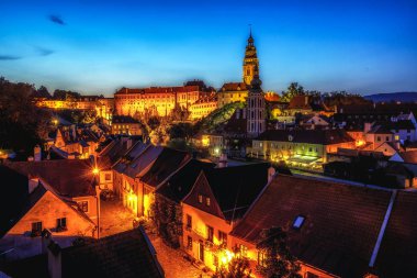 gece cesky krumlov kale