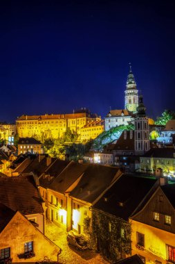 gece cesky krumlov kale