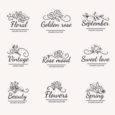 Açık arkaplanlı güzel çiçek etiketlerinin vektör koleksiyonu. Web, site, davet, pankart, tebrik kartı, logo, etiket için çiçek bileşimi içeren düz çizgi sanat tarzı şablonu tasarımı