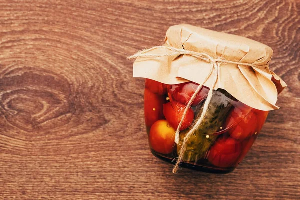 Pomodori Fermentati Vaso Fondo Legno Vista Dall Alto — Foto Stock