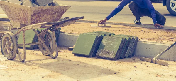 Vintage Tone Image Cart Workers Fixing Walkway Day Time — стоковое фото