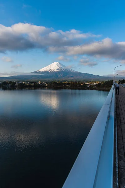 Foto Van Mount Fuji Lake Pier Kawaguchi Met Kawaguchiko Ohashi — Stockfoto