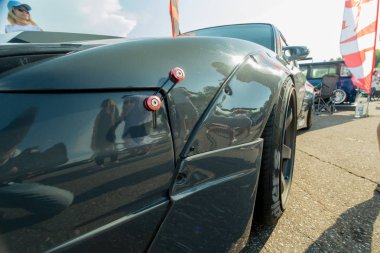 Moskova, Rusya - 23 Haziran 2018: Japandays Festivali Japonya otomobil - seri ve özelleştirilmiş kas araba ile