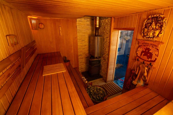 Interior Sauna Finlandesa Clássica Sauna Quente Madeira Banheiro Finlandês Com — Fotografia de Stock