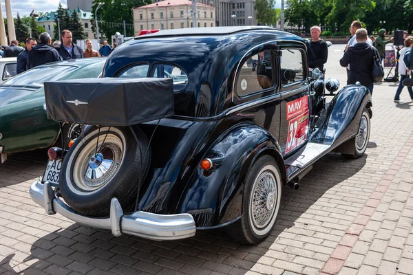 Mińsk Białoruś 2016 Starość Konkurencja Pojazdów Zabytkowych Elegancki Kolekcjonerski Czarny — Zdjęcie stockowe