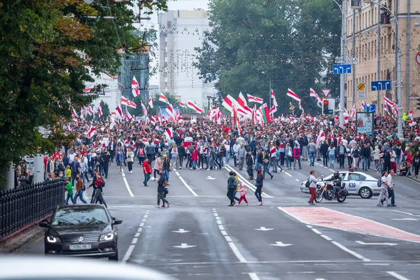 Минск Беларусь 2020 Толпа Людей Независимой Площади Борется Честные Результаты — стоковое фото