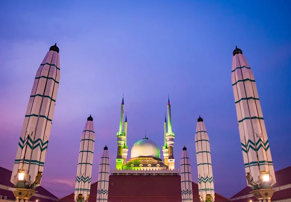 Semarang Indonezja Circa Listopad 2019 Zewnątrz Wielkiego Meczetu Jawy Środkowej — Zdjęcie stockowe