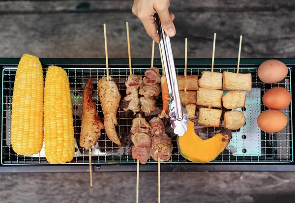 Zár Megjelöl Barbecue Grill Kukorica Csirke Tojás Gomba — Stock Fotó