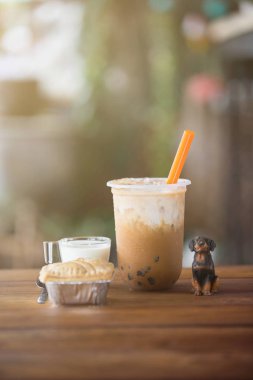 Paket cambuz kabarcık süt çayı.