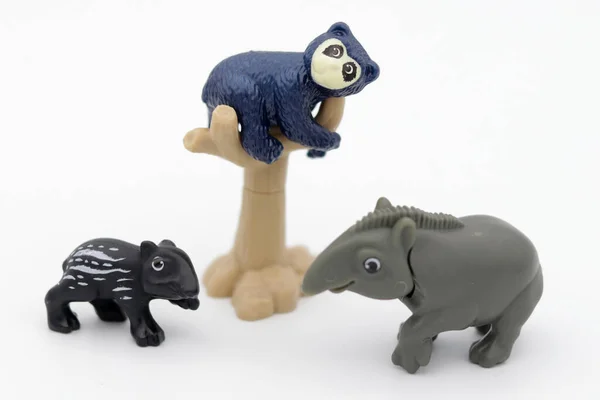 Small plastic animals toys for play kids, tiny animal toys