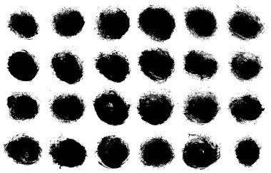 Grunge daire çerçeveleri vektör kümesi. Afiş, etiket, rozet için fırça siyah boyalı kontur tasarım öğesi koleksiyonu. Sıkıntı dokusu beyaz aferin. Metin için sanatsal yuvarlak afiş fırça darbeleri