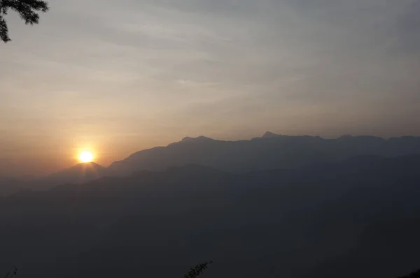 Живописный Район Алишан Прекрасный Вид Восход Солнца — стоковое фото