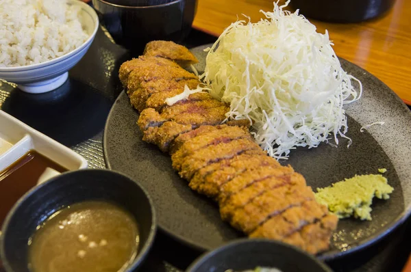 Kızarmış Biftek, arka planda, yakından