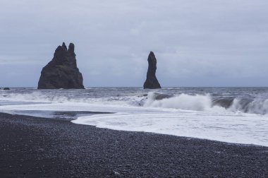 Reynisdrangar, sütun bazalt, Kirkjufjara Beach, Black Beach, İzlanda, Avrupa