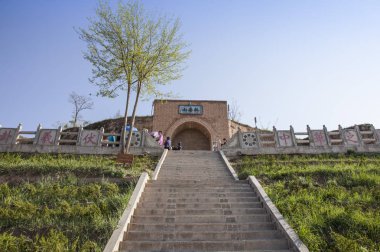 Gansu Eyaleti, Tianshui, Gua Taishan Asya, Çin, 