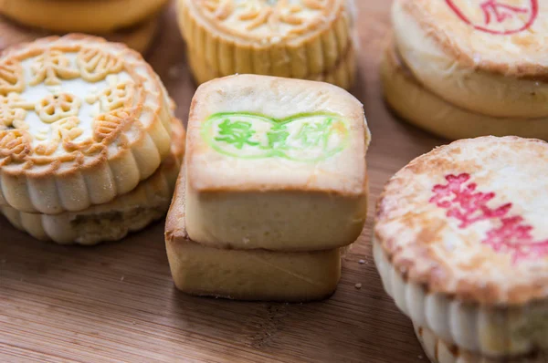 Välsmakande Kinesiska Lotus Frön Pasta Mooncakes — Stockfoto