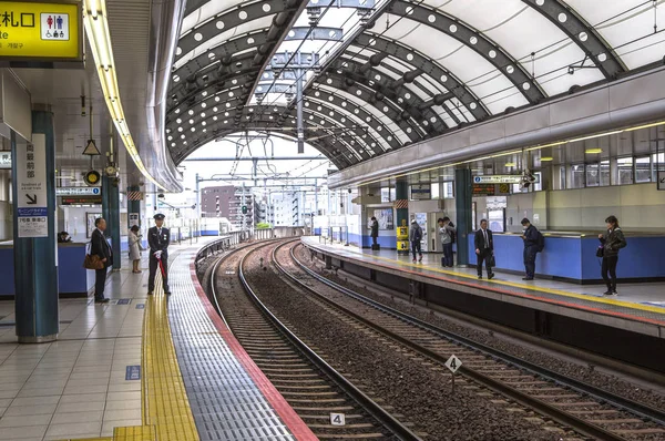 Tåg Järnvägsstation Järnvägsstation Plattform — Stockfoto