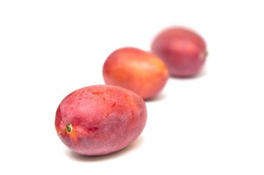 lezzetli mango meyve arka plan üzerinde Kapat 