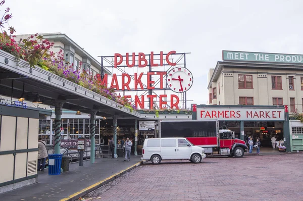Seattle, ABD'de şehir manzarası ve sokak,